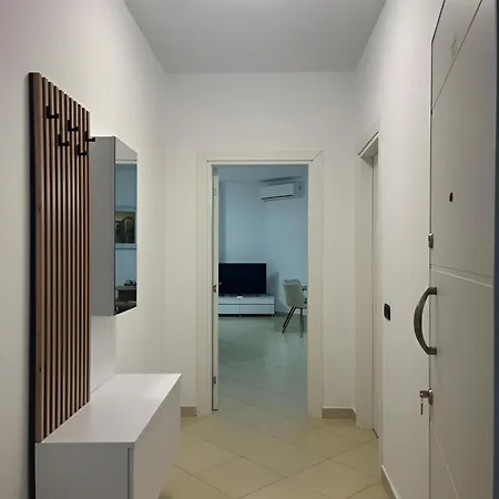 Meghan Apartament Tirana